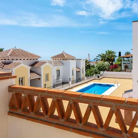 Apartamento 2 Dormitorios Con Vistas A La Piscina Nerja Exterior photo