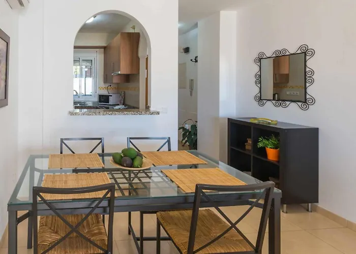 Apartamento 2 Dormitorios Con Vistas A La Piscina